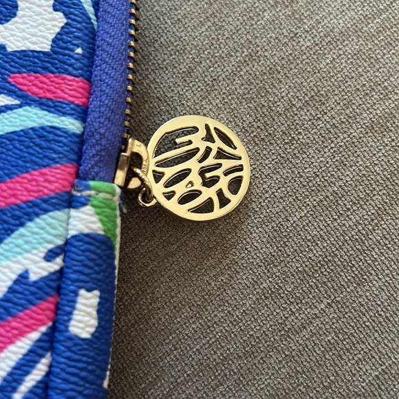 Lilly Pulitzer “In The Garden” Jaguar Floral Tablet Case - Picture 3 of 4